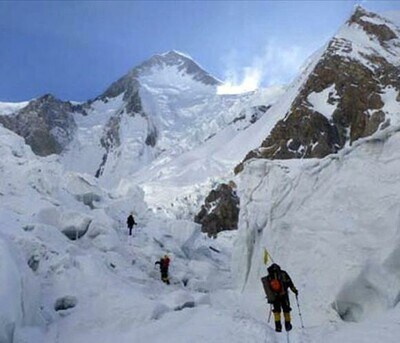 Dan por fallecidos a los tres alpinistas españoles perdidos en el Gasherbrum