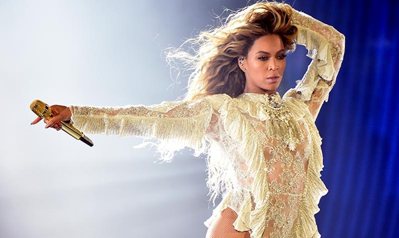 Beyoncé triunfa en los 'Oscar de la moda': de diva del 'pop' a 'icono'