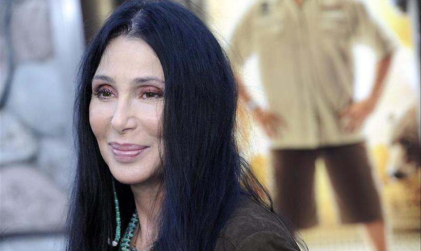 Cher ha presentado una demanda contra sus gestores por fraude