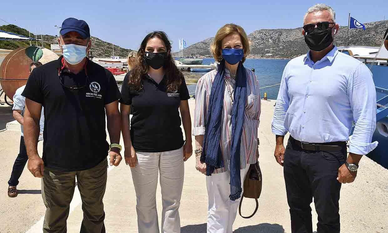 La reina Sofía visita la isla de Lipsi en Grecia