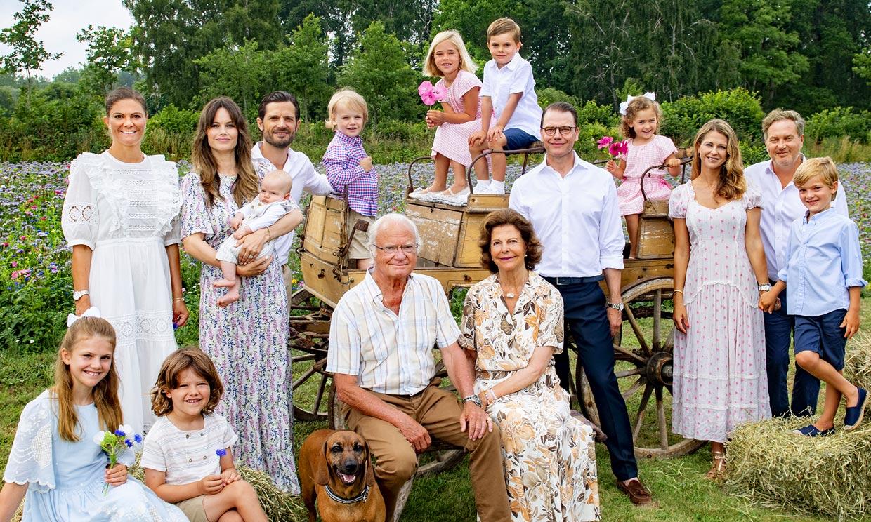 La Familia Real sueca posa al completo con una espectacular imagen