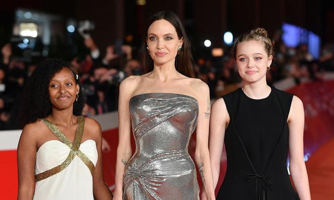 Angelia Jolie, Zahara y Shiloh pasan una noche de chicas en Roma