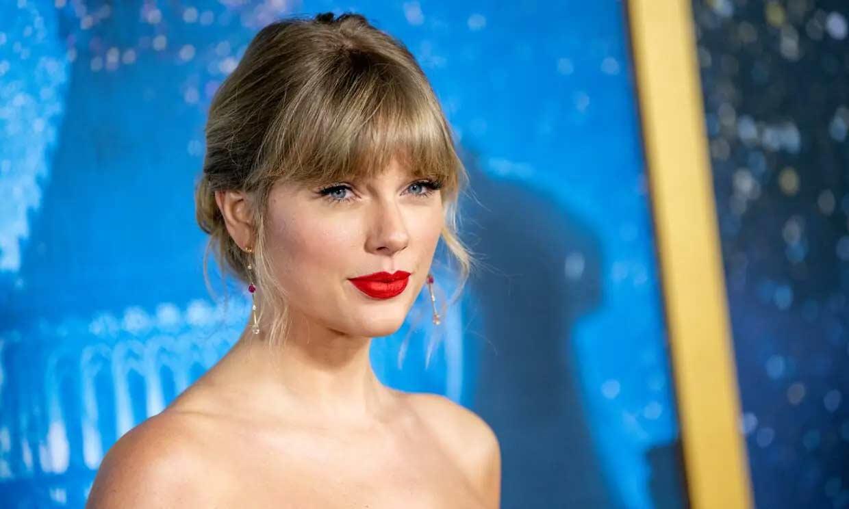 Taylor Swift lanza una nueva versión de Christmas Tree Farm