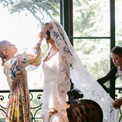 El primer vestido de novia de Ashley y Mary-Kate Olsen