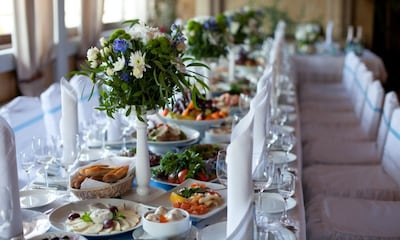 Cómo elegir el mejor catering para la boda según los expertos