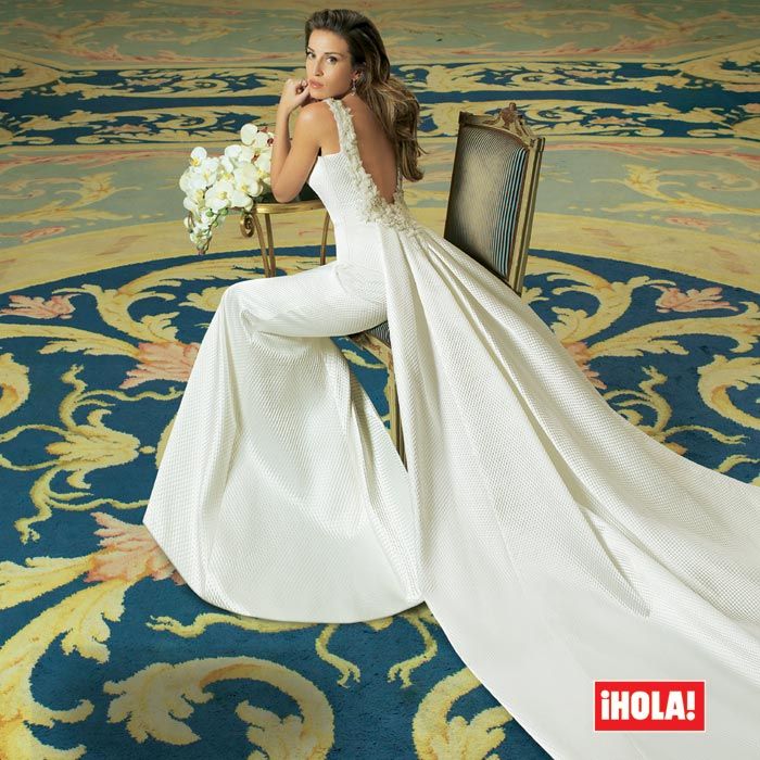 exclusiva: ¿por qué hubo diez ramos de novia en la boda de fonsi