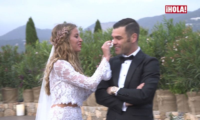 exclusiva: las lágrimas de fonsi nieto en su boda con marta castro