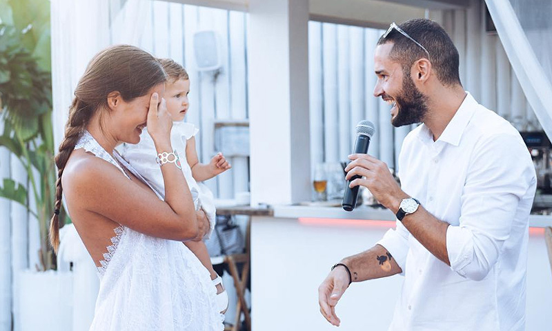 Las preciosas fotos de la boda con la que Mario Suárez sorprendió a Malena Costa