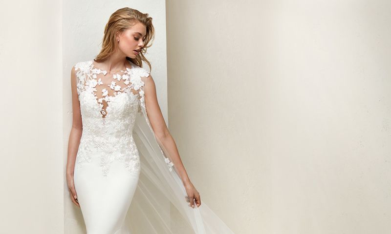 Los mejores vestidos de Pronovias con escote ilusión - Foto 1