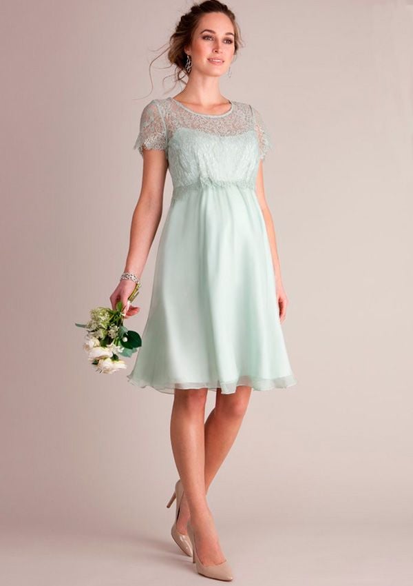 Tendencias Nuestra colección de vestidos de maternidad cubre todas las líneas, desde maxi vestidos premamá, vestidos de fiesta premamá, y elegantes vestidos de encaje para embarazadas y demás materiales de alta calidad. Para cualquier ocasión te aseguramos que encontrarás la pieza perfecta en Séraphine.
