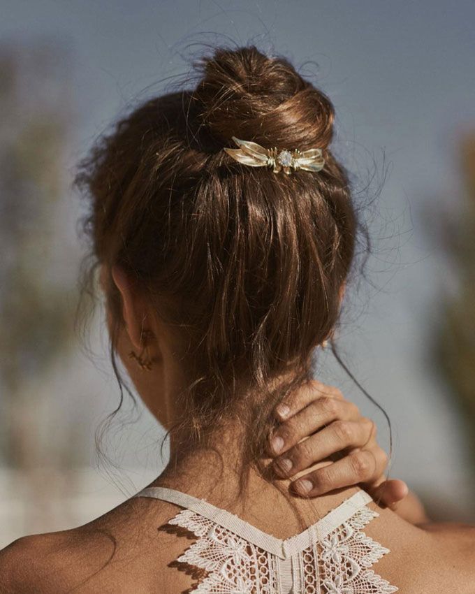 Tête à Tête Hairstyle