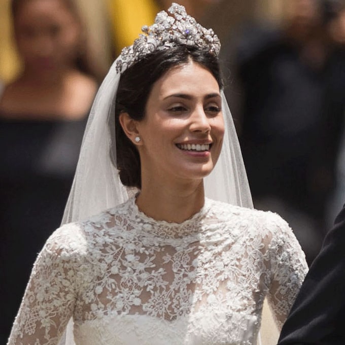 La tiara de Alessandra de Osma para su look de novia, el segundo gran secreto de la boda