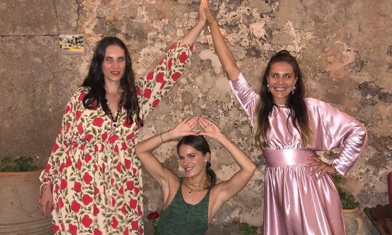 Tatina Santo Domingo acude a la boda de unos amigos en Mallorca