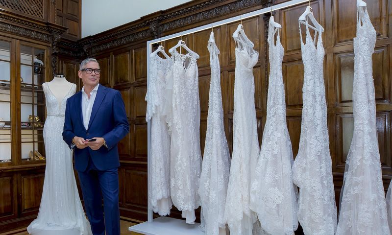 Entrevista a Boris Izaguirre, el consejero de las novias con historias fascinantes