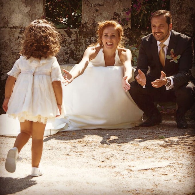 María Castro publica una de las fotos más emotivas de su boda: '¡No puedo resistirme!'