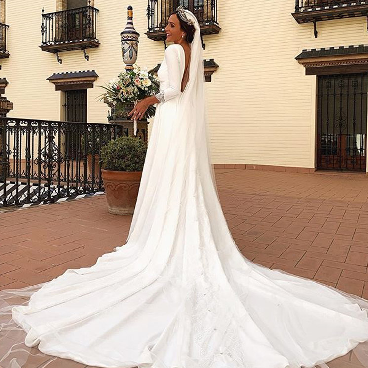 Rocío Osorno, una sofisticada novia que ha diseñado su propio vestido