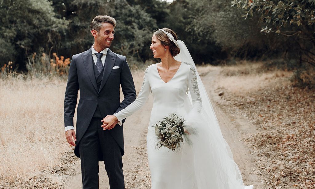 casado Pascua de Resurrección Sombreado Luisa, la novia viral que llevó un sencillo vestido con cola desmontable casado Pascua de Resurrección Sombreado Luisa, la novia viral que llevó un sencillo vestido con cola desmontable