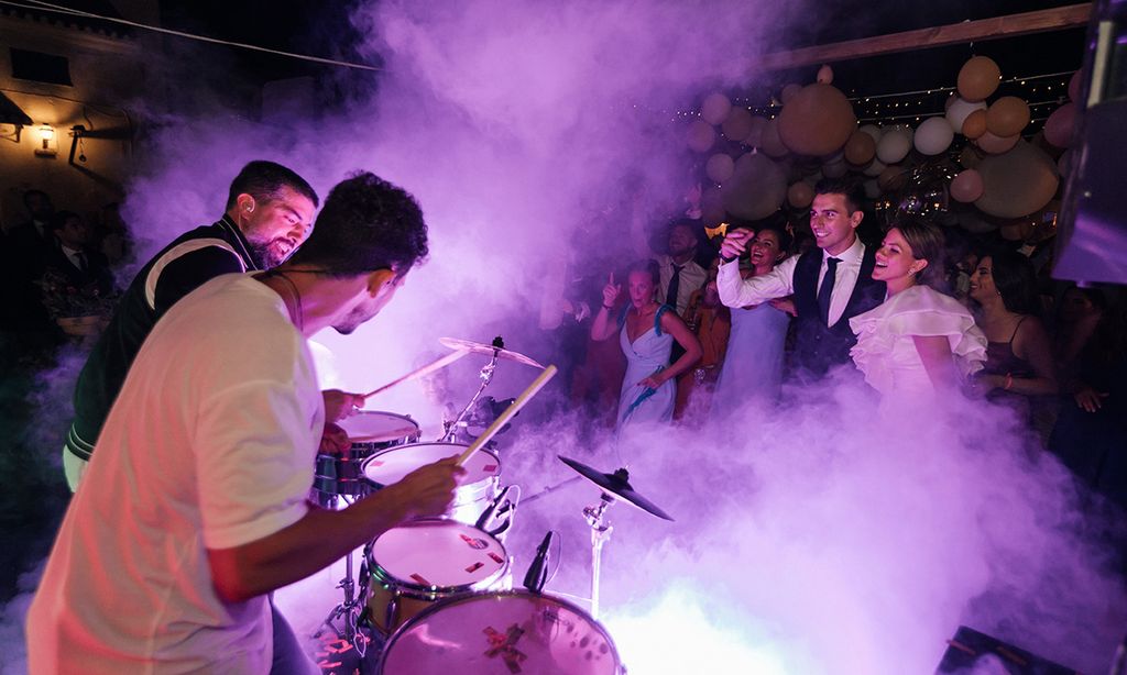 Artistas y grupos musicales con los que la diversión en tu boda está asegurada