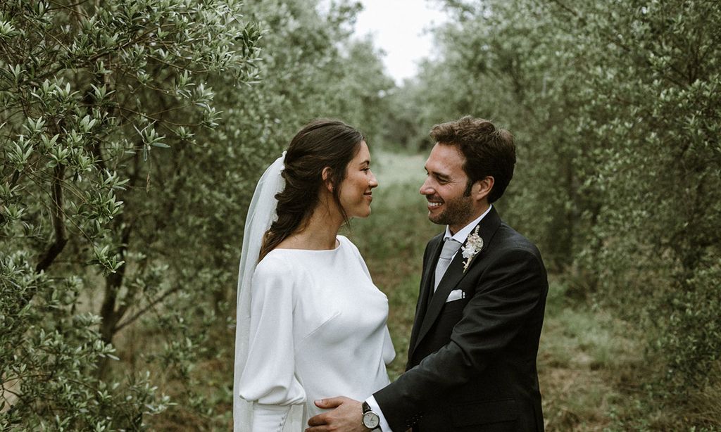 Laura y Víctor, una de las primeras parejas en celebrar su boda durante la 'nueva normalidad'