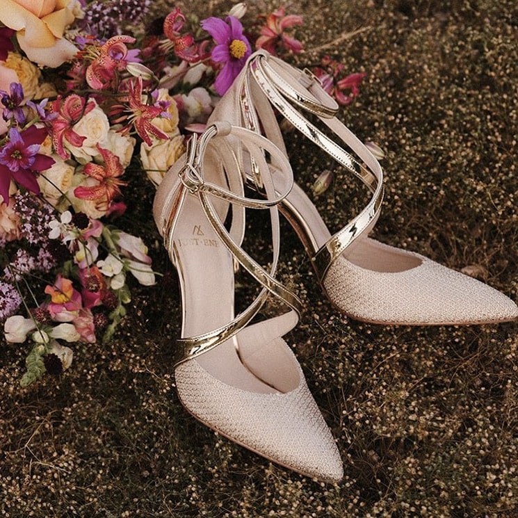 Todos estos zapatos de novia hacen las piernas infinitas (sin tener demasiado tacón)