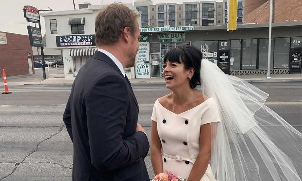 Todo lo que significa el vestido de novia de Lily Allen