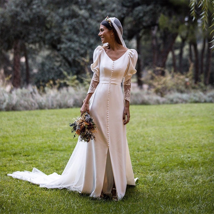 Clara, la novia madrileña que se hizo viral gracias a la sencillez de su vestido