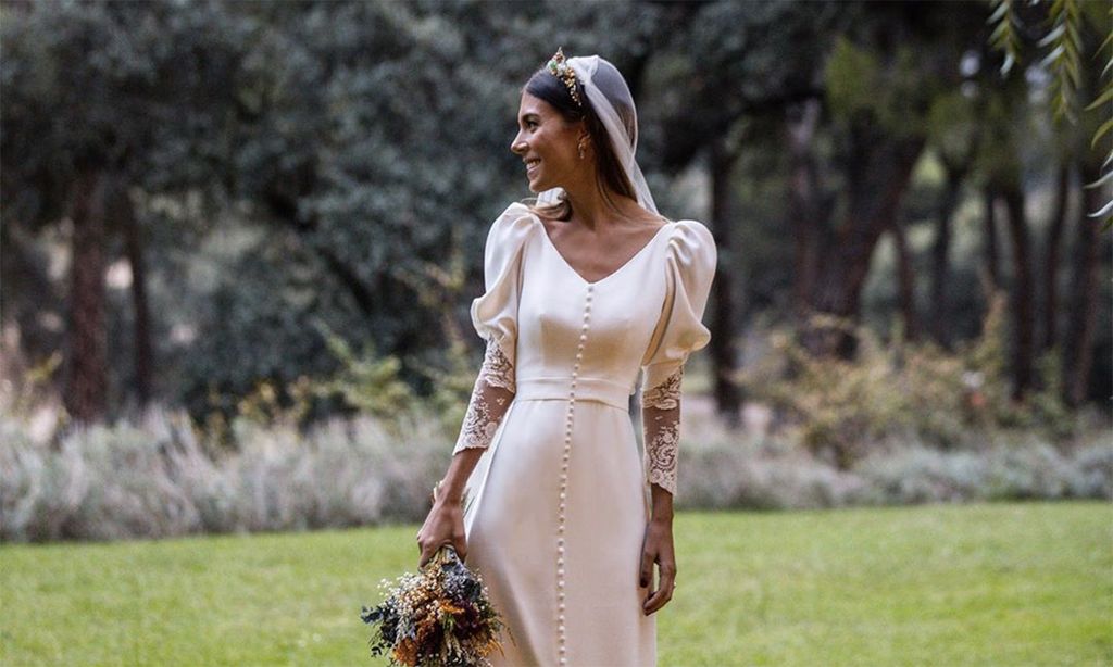 Clara, la novia madrileña que se hizo viral gracias a la sencillez de su vestido