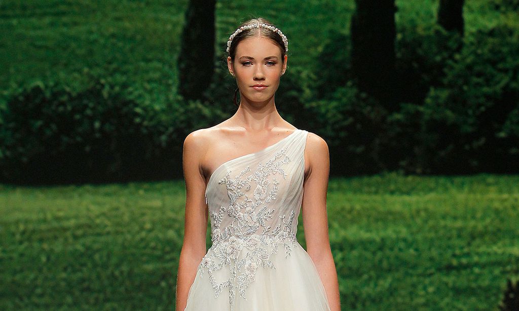 Nicole Milano viste desde Italia a las novias más románticas de todos los tiempos