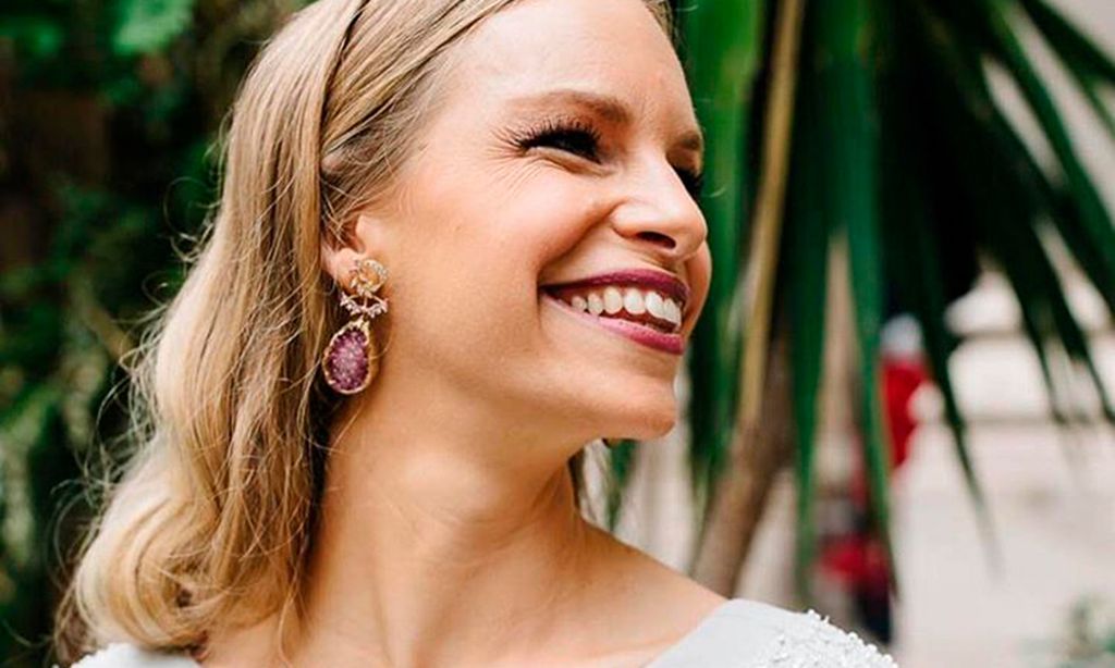Pendientes a todo color para novias e invitadas o cómo ser original de forma discreta