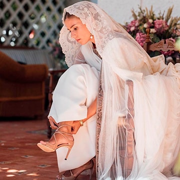 Por qué se empezaron a utilizar el velo y la mantilla en las bodas - Foto 1 Por qué se empezaron a utilizar el velo y la mantilla en las bodas - Foto 1