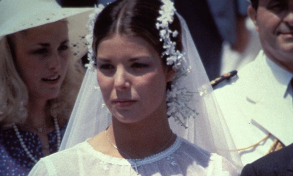 De Carolina de Mónaco a Carmen Ordoñez: los tocados de novia más icónicos
