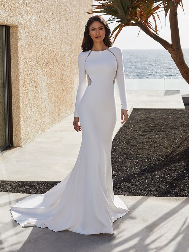 Vestidos de Novia Pronovias: 9 diseños sencillos y muy favorecedores 4