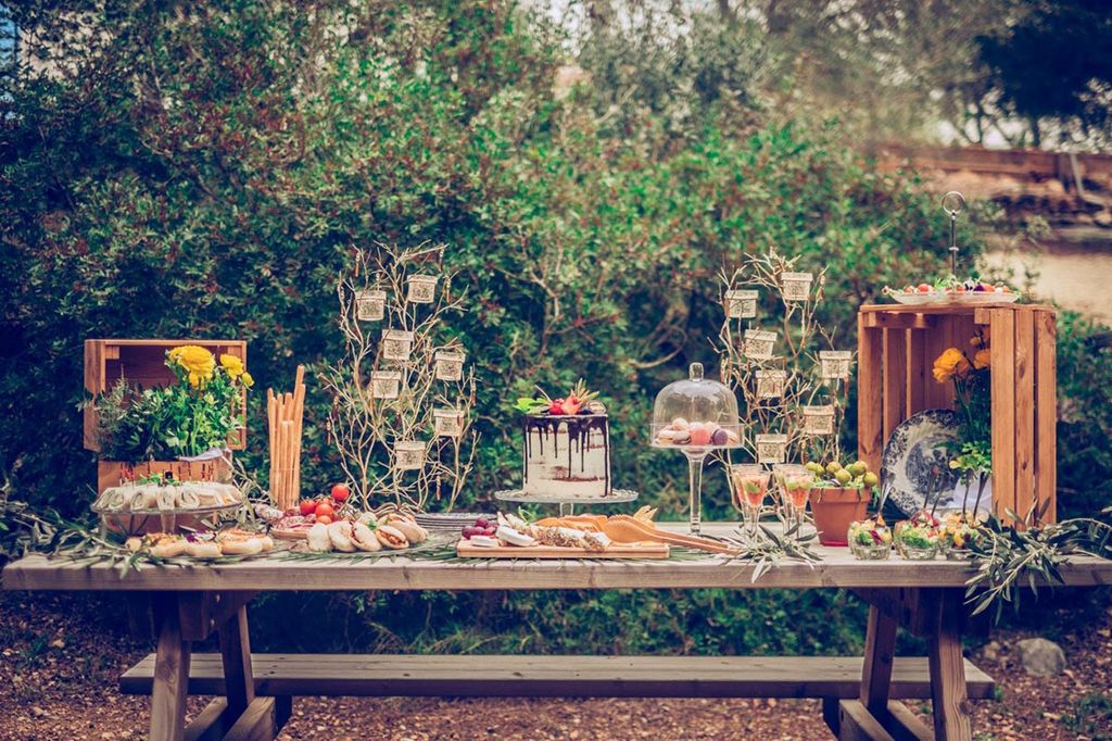 Es la hora de escoger el menú del banquete - Aquí te dejo los súperconsejitos de los 6 caterings más famosos 3