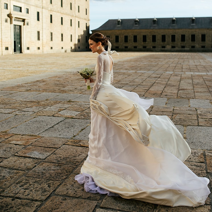 La boda de Anaïs en El Escorial, la novia de estilo princesa que se inspiró en Versalles