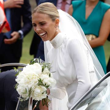 El segundo look de novia de Lucía al más puro estilo Meghan Markle
