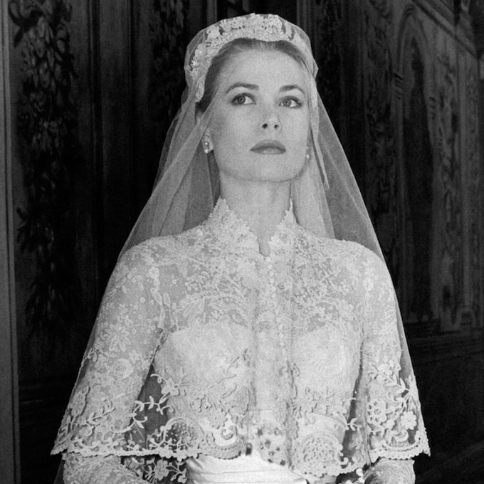 De Grace Kelly a Carolina, inspírate en los vestidos eternos de las novias de Mónaco