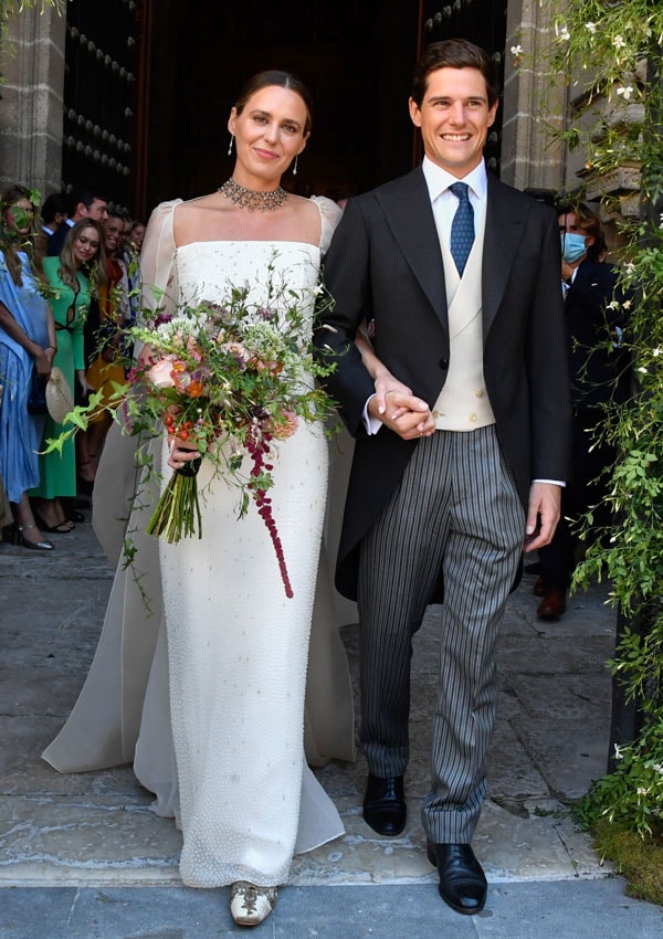 Claudia Osborne y José Entrecanales a la salida de su boda