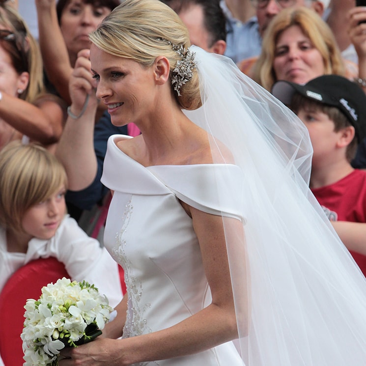 La tendencia nupcial inspirada en Charlene de Mónaco y Beatrice Borromeo que ha vuelto en 2021