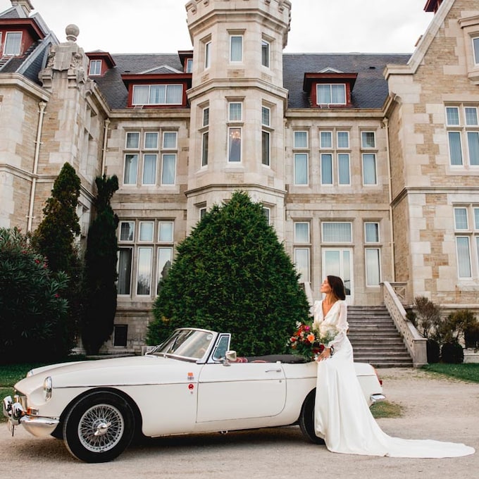 Vuelven las bodas por todo lo alto: coches clásicos y otros detalles que harán tu día único