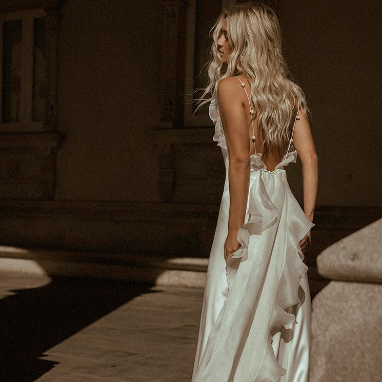 Vestidos de novia lenceros y modernos e inspirados en el cine: Boüret 2022  - Foto 1