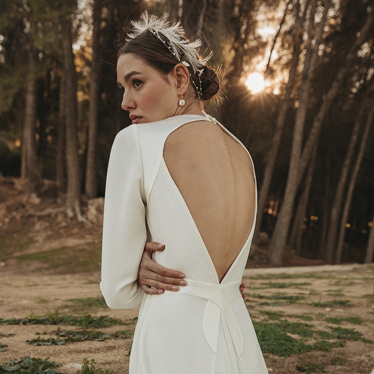 Los mejores recogidos para novias que quieren llevar tiara o diadema