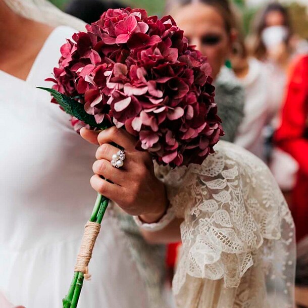 Ramos de novia (solo) de hortensias, la nueva tendencia viral