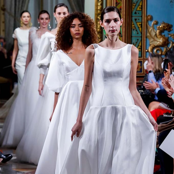 Las novias diferentes llevarán estas tendencias vistas en Atelier Couture 2022