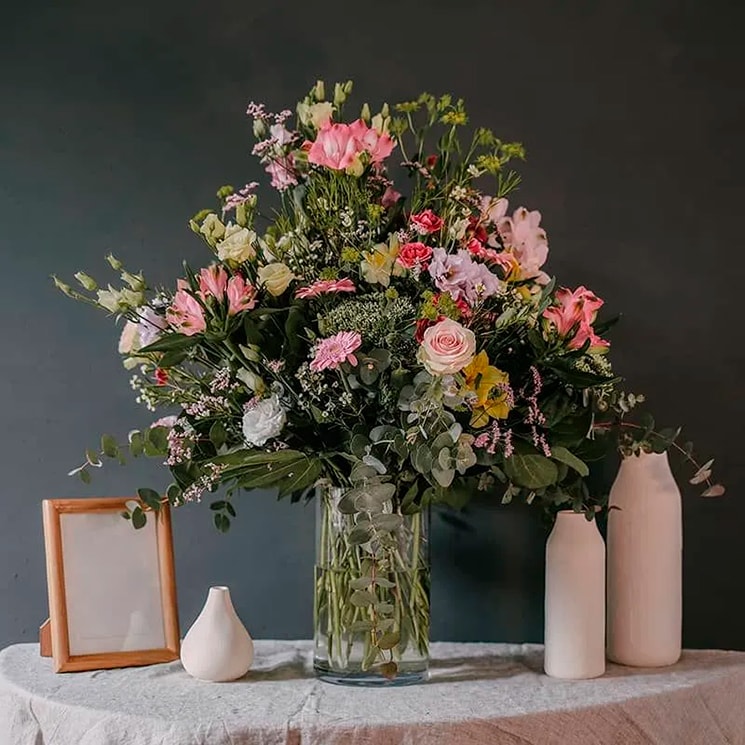 Centros de flores que puedes regalar a tu amiga la mañana de su boda