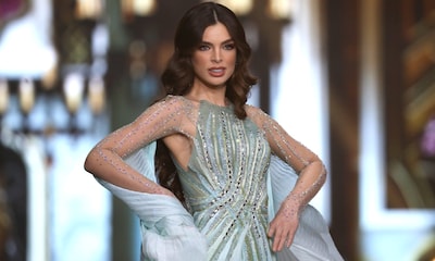 Nadia Ferreira elige dos vestidos-corsé de brillos y transparentes para su boda con Marc Anthony