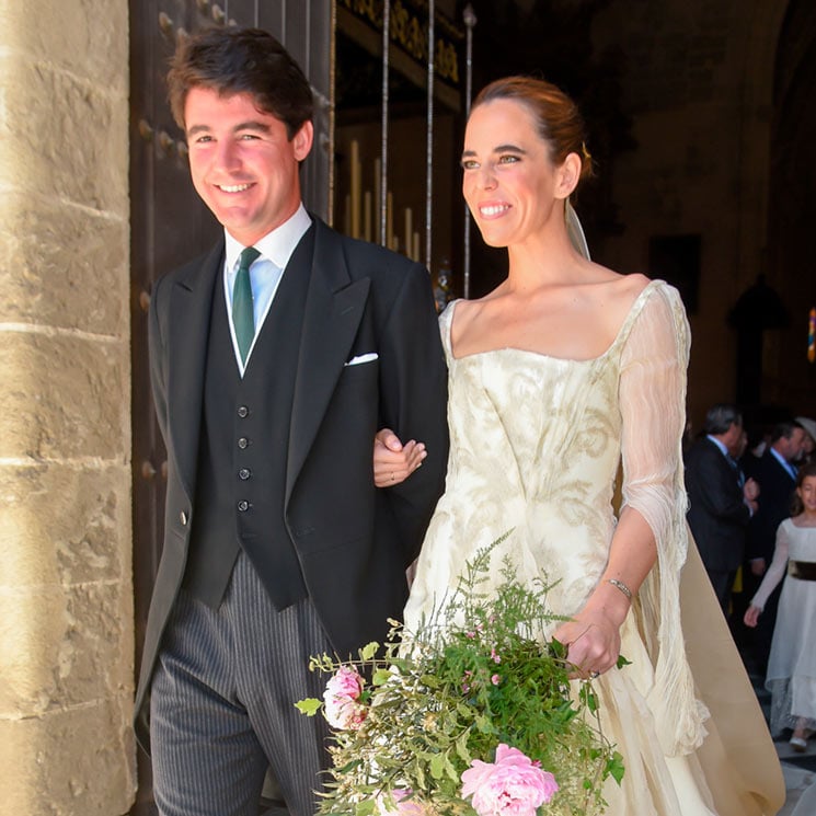 La diseñadora nupcial de la 'jet set', Sol Prado, elige un vestido de corte victoriano para su boda