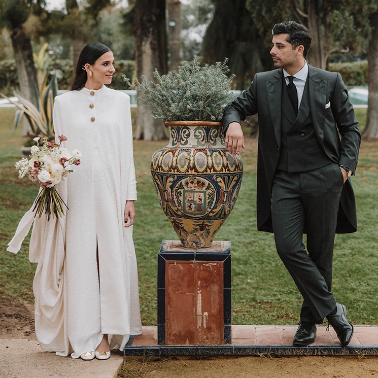 La historia de Verónica, la novia del look minimalista y desmontable que se casó en Sevilla