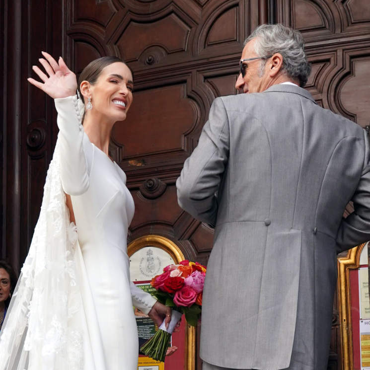 Marta López Álamo elige un vestido de novia de corte clásico para su boda con Kiko Matamoros