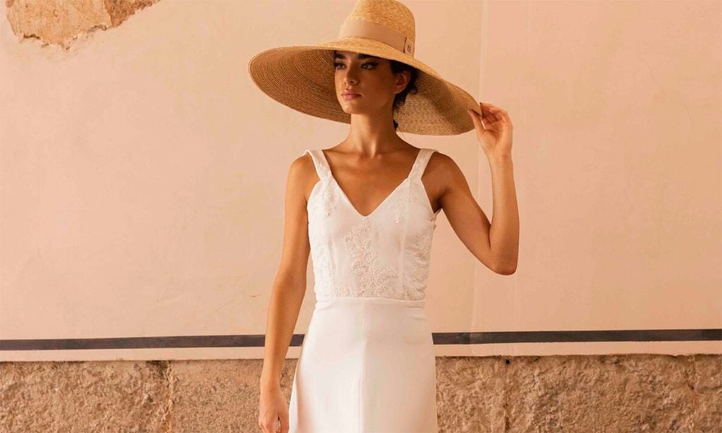 12 vestidos de novia con tirantes (y muy espectaculares) para hacer frente al calor