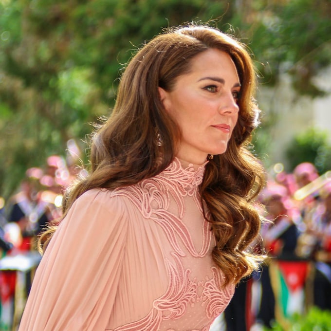 12 peinados de invitada fáciles que las 'royals' han llevado en bodas